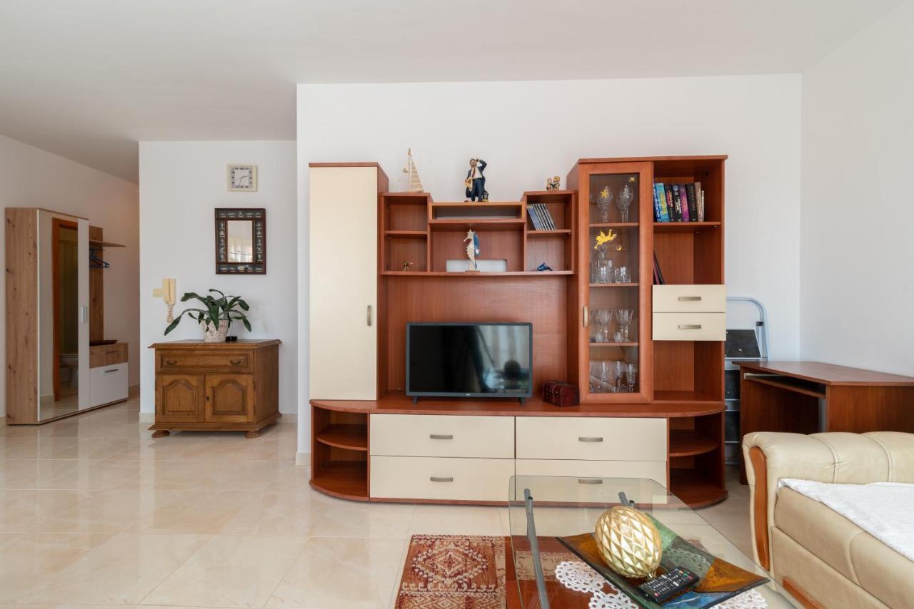 Ferienwohnung Apartman Dildo Trogir Exterior foto